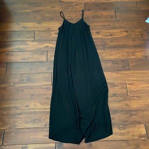 Hi-low Black Maxi